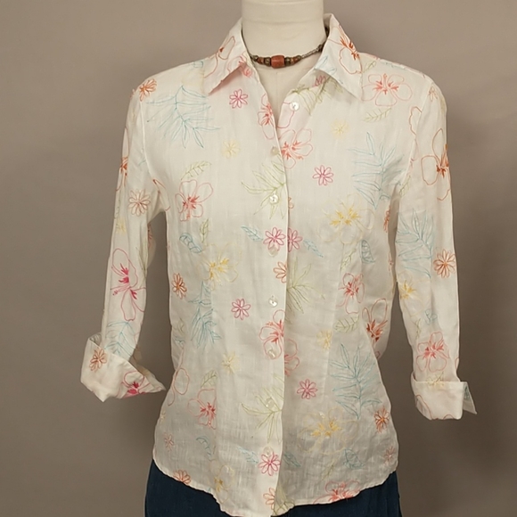 Two 100% Linen Blouses Lightweight White + 3/4 sleeve M Natural Fiber one floral - Picture 2 of 13